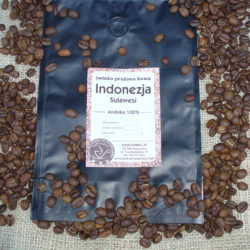 010045af4486802d7786b34c497087ee Indonezja Sulawesi Tana Torajai grade 1